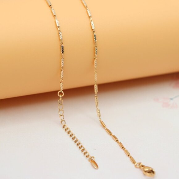 "Textured Rose Gold Chain Necklace, Elegant Shine, XPNL0182 - Picture 9 of 12